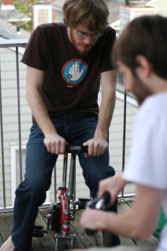 Mini bike wars